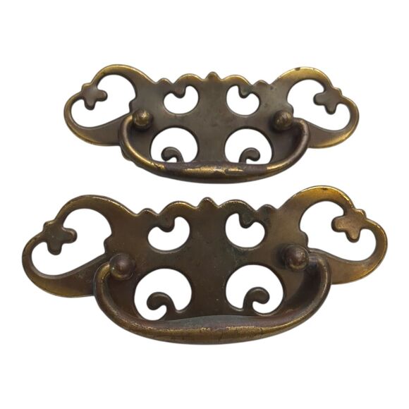 Lot 2 VTG Brass Craftsman Cabinet Armoire Dresser Drawer Bail Pull Handle 2 1/4" - Picture 1 of 7